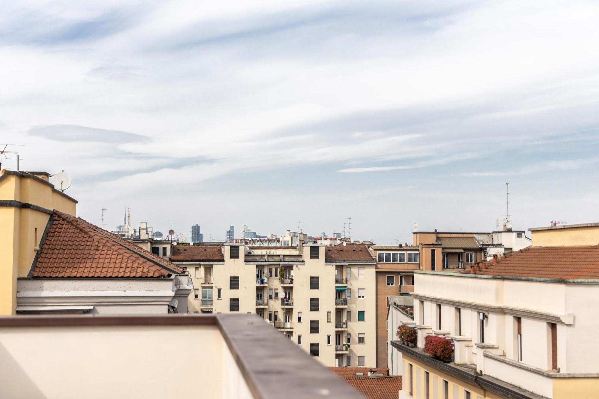 Bocconi'S Nest - Close To Duomo With Terrace Milánó Kültér fotó